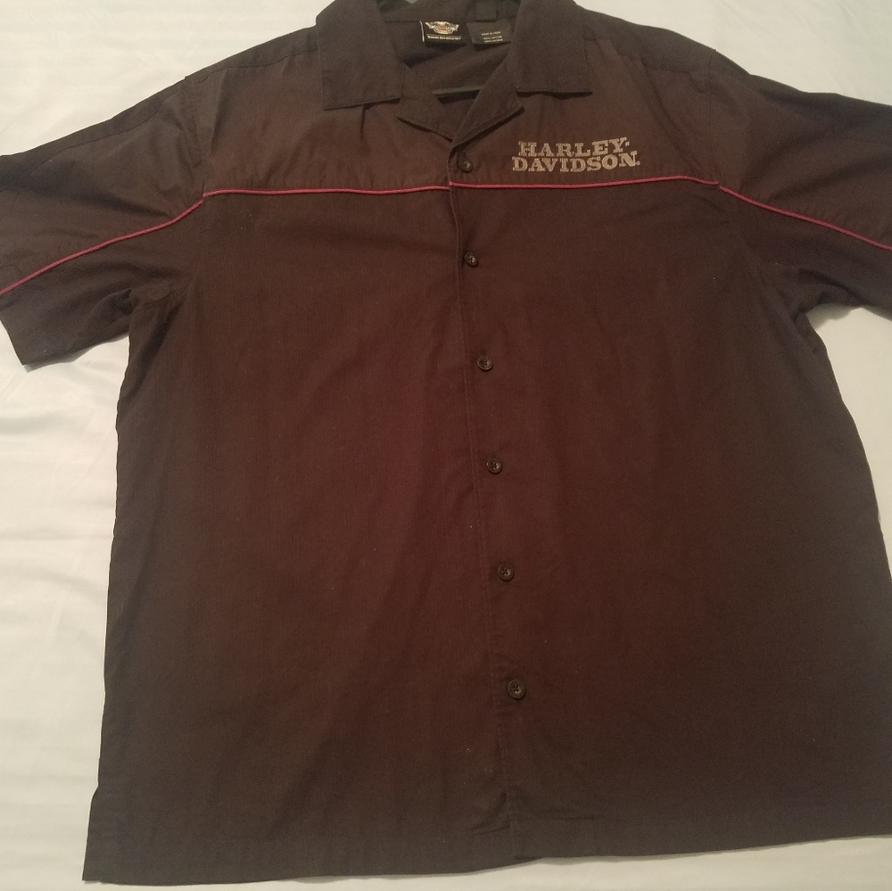 GENUINE HARLEY DAVIDSON  100% Cotton Embroidered shirt Size Large